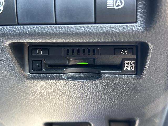 RAV4 ハイブリッドG 4WD ドライブレコーダー バックカメラ クリアランスソナー オートクルーズコントロール レーンアシスト パワーシート 衝突被害軽減システム ナビ TV オートマチックハイビーム オートライト(10枚目)