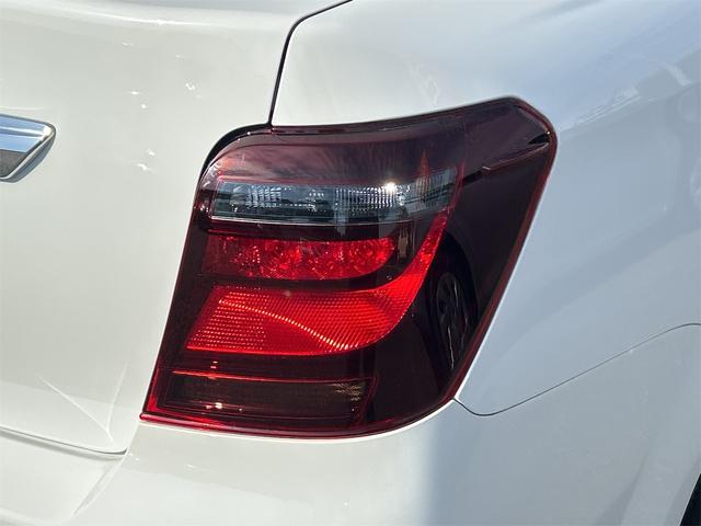 カローラアクシオ ＥＸ　レーンアシスト　衝突被害軽減システム　バックカメラ　ナビ　ＴＶ　オートマチックハイビーム　オートライト　ＬＥＤヘッドランプ　ＣＶＴ　スマートキー　アイドリングストップ　電動格納ミラー　盗難防止システム（24枚目）