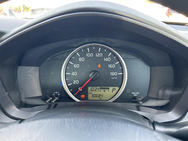 カローラアクシオ ＥＸ　レーンアシスト　衝突被害軽減システム　バックカメラ　ナビ　ＴＶ　オートマチックハイビーム　オートライト　ＬＥＤヘッドランプ　ＣＶＴ　スマートキー　アイドリングストップ　電動格納ミラー　盗難防止システム（33枚目）