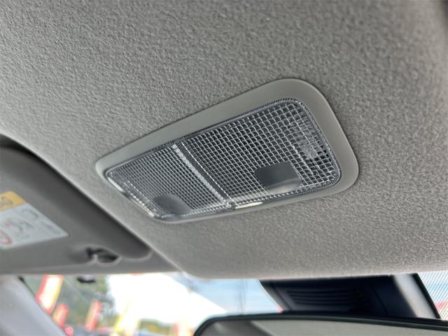 カローラアクシオ ＥＸ　レーンアシスト　衝突被害軽減システム　バックカメラ　ナビ　ＴＶ　オートマチックハイビーム　オートライト　ＬＥＤヘッドランプ　ＣＶＴ　スマートキー　アイドリングストップ　電動格納ミラー　盗難防止システム（41枚目）