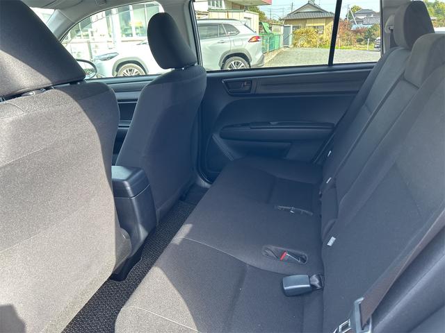 カローラフィールダー ハイブリッド　ＥＸ　ドライブレコーダー　ＥＴＣ　バックカメラ　ナビ　ＴＶ　レーンアシスト　衝突被害軽減システム　オートマチックハイビーム　スマートキー　電動格納ミラー　ＣＶＴ　盗難防止システム（33枚目）