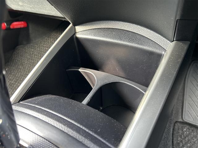 カローラフィールダー ハイブリッド　ＥＸ　ドライブレコーダー　ＥＴＣ　バックカメラ　ナビ　ＴＶ　レーンアシスト　衝突被害軽減システム　オートマチックハイビーム　スマートキー　電動格納ミラー　ＣＶＴ　盗難防止システム（45枚目）