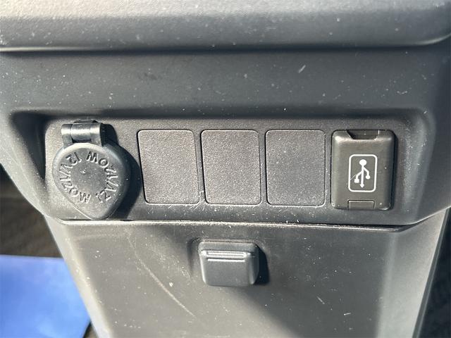 ご覧いただきありがとうございます♪気になったお車がありましたらお気軽にお電話をください♪