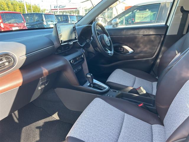 ヤリスクロス ハイブリッドＺ　ドライブレコーダー　ＥＴＣ　全周囲カメラ　オートクルーズコントロール　レーンアシスト　パワーシート　衝突被害軽減システム　ナビ　ＴＶ　オートマチックハイビーム　オートライト（35枚目）