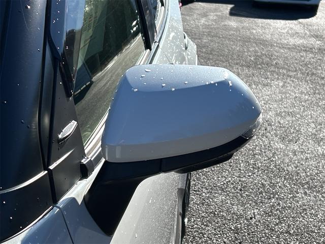 ヤリスクロス ハイブリッドＺ　ドライブレコーダー　ＥＴＣ　全周囲カメラ　オートクルーズコントロール　レーンアシスト　パワーシート　衝突被害軽減システム　ナビ　ＴＶ　オートマチックハイビーム　オートライト（36枚目）