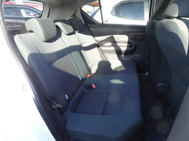 アクア Ｓ　スマートキープッシュスタート　キーレスエントリ　ナビ＆ＴＶ　オートエアコン　デュアルエアバック　ＥＳＣ　Ｂカメラ　パワーウィンドウ　ＳＲＳ　ワンセグＴＶ　パワーステアリング　ＡＢＳ　メモリーナビ（16枚目）