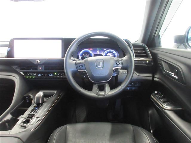 クラウンクロスオーバー Gアドバンスド・レザーパッケージ TSS レザー LEDヘッドライト Bカメラ オートエアコン アルミホイル 4WD エアバッグ ABS 助手席エアバッグ(4枚目)