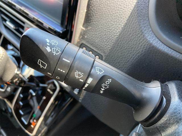 ヴォクシー ＺＳ　ドライブレコーダー　ＥＴＣ　バックカメラ　ナビ　ＴＶ　レーンアシスト　衝突被害軽減システム　両側スライド・片側電動　オートマチックハイビーム　オートライト　ＬＥＤヘッドランプ　スマートキー（41枚目）