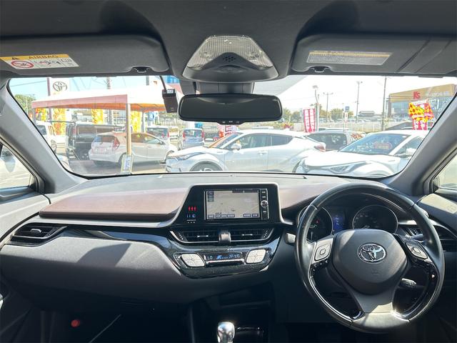 Ｃ－ＨＲ Ｇ　ＬＥＤエディション　ドライブレコーダー　ＥＴＣ　バックカメラ　クリアランスソナー　オートクルーズコントロール　レーンアシスト　衝突被害軽減システム　ナビ　ＴＶ　オートマチックハイビーム　オートライト　ＬＥＤヘッドランプ（2枚目）