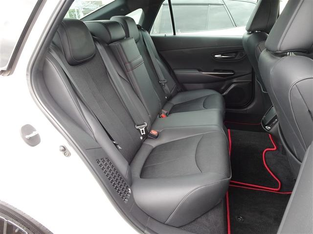 クラウンハイブリッド S スポーツスタイル ドライブレコーダー クリアランスソナー レーンアシスト オートクルーズコントロール パークアシスト 衝突被害軽減システム 全周囲カメラ ナビ TV アルミホイール オートマチックハイビーム(18枚目)