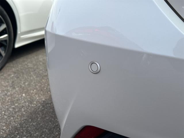 クラウンハイブリッド S スポーツスタイル ドライブレコーダー クリアランスソナー レーンアシスト オートクルーズコントロール パークアシスト 衝突被害軽減システム 全周囲カメラ ナビ TV アルミホイール オートマチックハイビーム(25枚目)