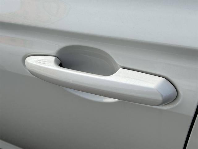 クラウンハイブリッド S スポーツスタイル ドライブレコーダー クリアランスソナー レーンアシスト オートクルーズコントロール パークアシスト 衝突被害軽減システム 全周囲カメラ ナビ TV アルミホイール オートマチックハイビーム(26枚目)