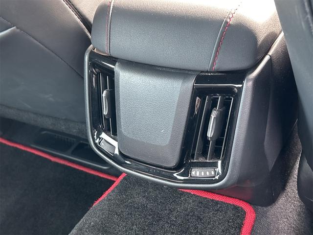 クラウンハイブリッド S スポーツスタイル ドライブレコーダー クリアランスソナー レーンアシスト オートクルーズコントロール パークアシスト 衝突被害軽減システム 全周囲カメラ ナビ TV アルミホイール オートマチックハイビーム(55枚目)