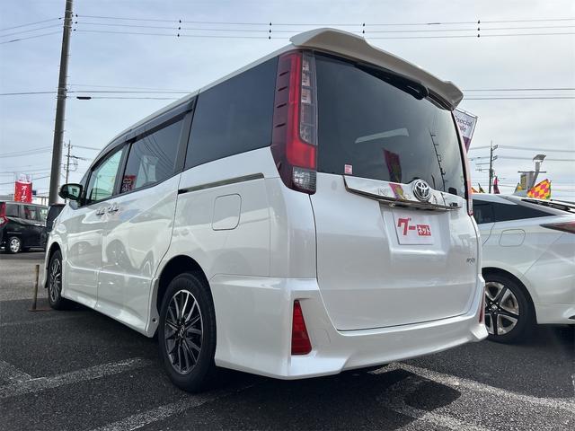 ノア Si ダブルバイビー ETC バックカメラ ナビ TV オートクルーズコントロール レーンアシスト 衝突被害軽減システム 両側電動スライドドア オートマチックハイビーム オートライト LEDヘッドランプ スマートキー(22枚目)