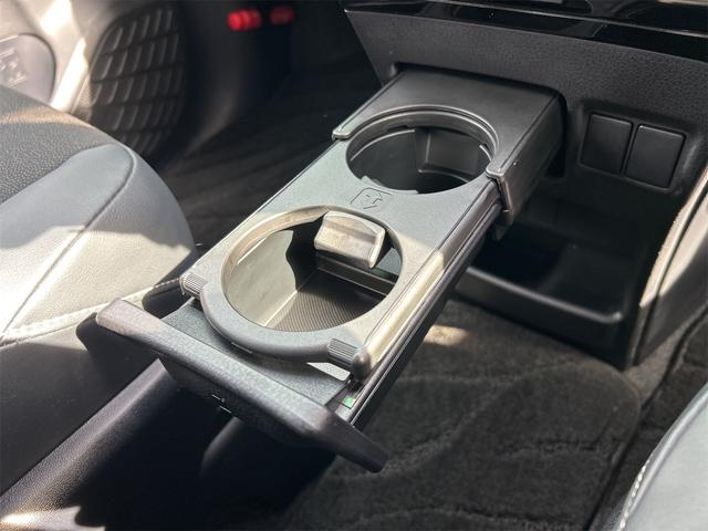 ノア Si ダブルバイビー ETC バックカメラ ナビ TV オートクルーズコントロール レーンアシスト 衝突被害軽減システム 両側電動スライドドア オートマチックハイビーム オートライト LEDヘッドランプ スマートキー(43枚目)