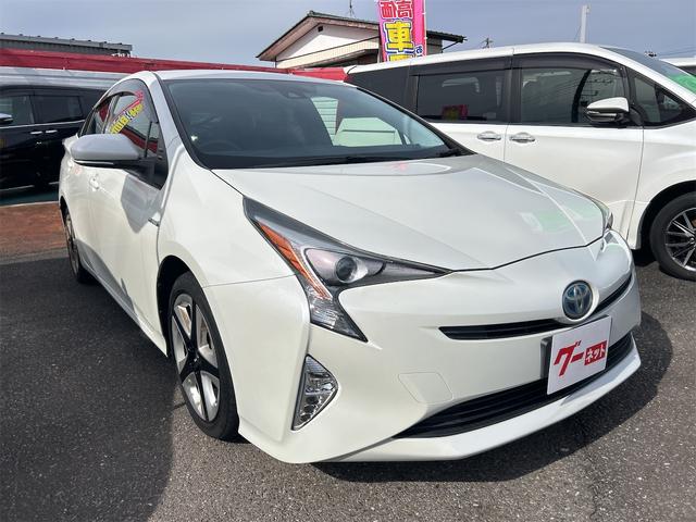 プリウス Sツーリングセレクション レーンアシスト オートクルーズコントロール バックカメラ ナビ TV アルミホイール オートマチックハイビーム オートライト LEDヘッドランプ CVT シートヒーター スマートキー 電動格納ミラー(14枚目)