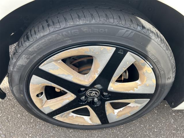 プリウス Sツーリングセレクション レーンアシスト オートクルーズコントロール バックカメラ ナビ TV アルミホイール オートマチックハイビーム オートライト LEDヘッドランプ CVT シートヒーター スマートキー 電動格納ミラー(20枚目)