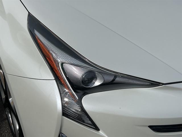 プリウス Sツーリングセレクション レーンアシスト オートクルーズコントロール バックカメラ ナビ TV アルミホイール オートマチックハイビーム オートライト LEDヘッドランプ CVT シートヒーター スマートキー 電動格納ミラー(35枚目)