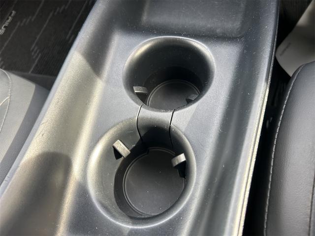 プリウス Sツーリングセレクション レーンアシスト オートクルーズコントロール バックカメラ ナビ TV アルミホイール オートマチックハイビーム オートライト LEDヘッドランプ CVT シートヒーター スマートキー 電動格納ミラー(42枚目)