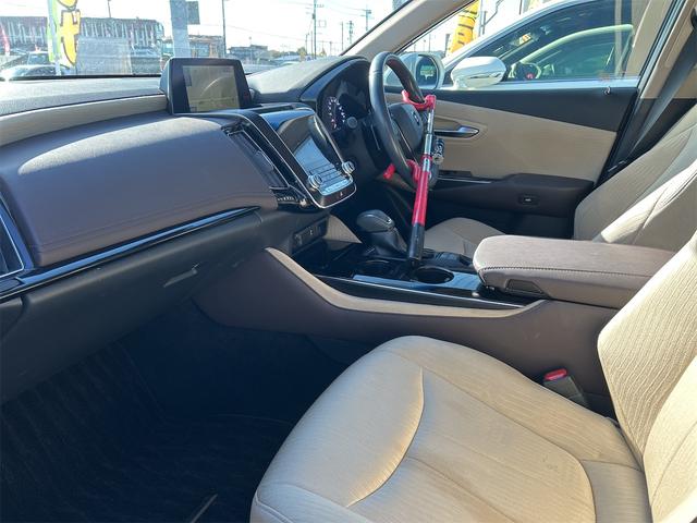 クラウンハイブリッド S Cパッケージ ドライブレコーダー レーンアシスト オートクルーズコントロール 衝突被害軽減システム バックカメラ ナビ TV アルミホイール オートマチックハイビーム オートライト(32枚目)