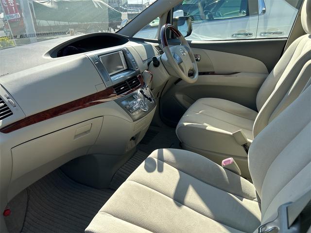 エスティマ アエラス ETC ナビ TV オートクルーズコントロール 両側電動スライドドア オートライト HID スマートキー 電動格納ミラー 3列シート CVT アルミホイール CD ミュージックプレイヤー接続可(30枚目)