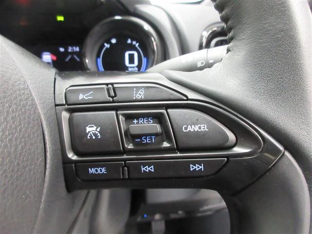 ヤリス ハイブリッドＺ　ＰＣＳ　ＡＷ　Ｂカメラ　ＬＥＤランプ　パワステ　カーテンエアバック　ＡＢＳ　エアコン　エアバッグ　デュアルエアバック（11枚目）