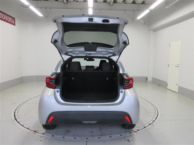 ヤリス ハイブリッドＺ　ＰＣＳ　ＡＷ　Ｂカメラ　ＬＥＤランプ　パワステ　カーテンエアバック　ＡＢＳ　エアコン　エアバッグ　デュアルエアバック（18枚目）