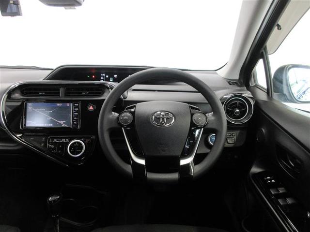 アクア Ｓスタイルブラック　バックモニタ－　ナビＴＶ　イモビライザー　ＬＥＤライト　スマートキープッシュスタート　ＥＴＣ付き　Ｗエアバッグ　キーフリ　メモリーナビゲーション　横滑り防止装置付き　ＤＶＤプレーヤー　１セグ　ＡＢＳ（4枚目）