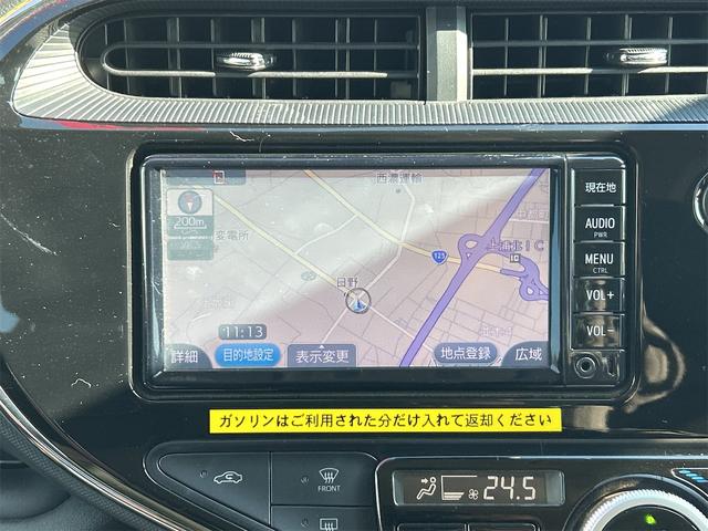 アクア Sスタイルブラック ETC バックカメラ ナビ TV レーンアシスト 衝突被害軽減システム オートマチックハイビーム オートライト スマートキー アイドリングストップ 電動格納ミラー CVT 盗難防止システム(4枚目)