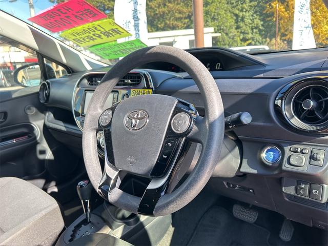 アクア Sスタイルブラック ETC バックカメラ ナビ TV レーンアシスト 衝突被害軽減システム オートマチックハイビーム オートライト スマートキー アイドリングストップ 電動格納ミラー CVT 盗難防止システム(53枚目)