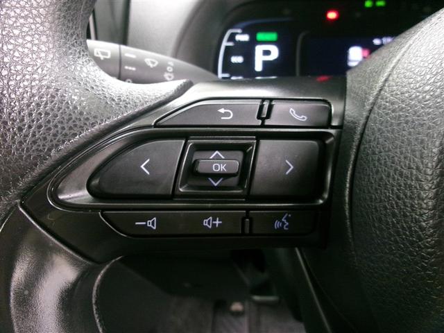 アクア X テレビ 踏み間違い防止 100V イモビ LEDヘッドライト スマートキー 横滑り防止機能 キーレスエントリー オートクルーズ オートエアコン ETC カーテンエアバッグ パワーステアリング ABS(6枚目)