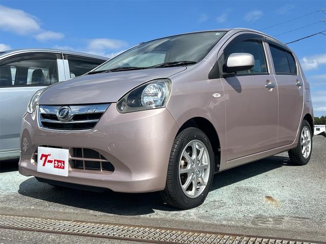 ミライース Ｘ　メモリアルエディション　キーレスエントリー　アイドリングストップ　電動格納ミラー　ＣＶＴ　盗難防止システム　ＡＢＳ　ＣＤ　ミュージックプレイヤー接続可　アルミホイール　衝突安全ボディ　エアコン　パワーステアリング（12枚目）
