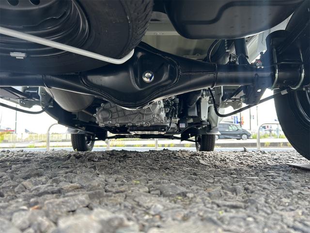 キャリイトラック KC 4WD AT 衝突被害軽減システム クリアランスソナー レーンアシスト アイドリングストップ オートライト ABS ESC エアコン パワーステアリング パワーウィンドウ 運転席エアバッグ(21枚目)