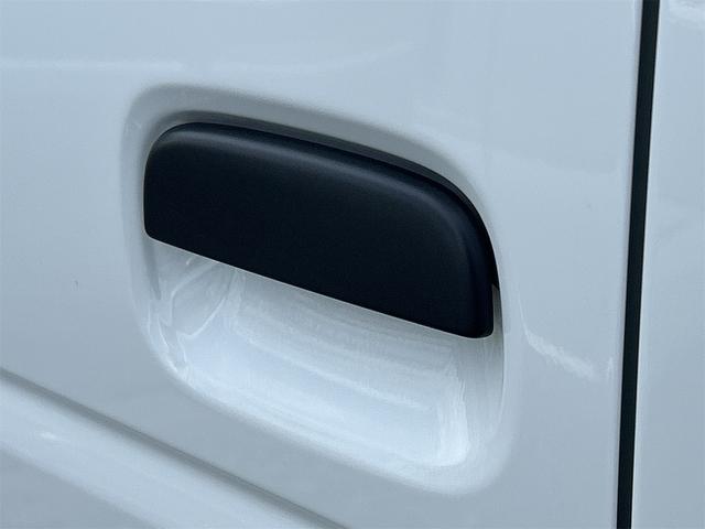 キャリイトラック KC 4WD AT 衝突被害軽減システム クリアランスソナー レーンアシスト アイドリングストップ オートライト ABS ESC エアコン パワーステアリング パワーウィンドウ 運転席エアバッグ(26枚目)