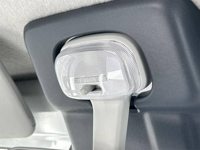 キャリイトラック KC 4WD AT 衝突被害軽減システム クリアランスソナー レーンアシスト アイドリングストップ オートライト ABS ESC エアコン パワーステアリング パワーウィンドウ 運転席エアバッグ(39枚目)