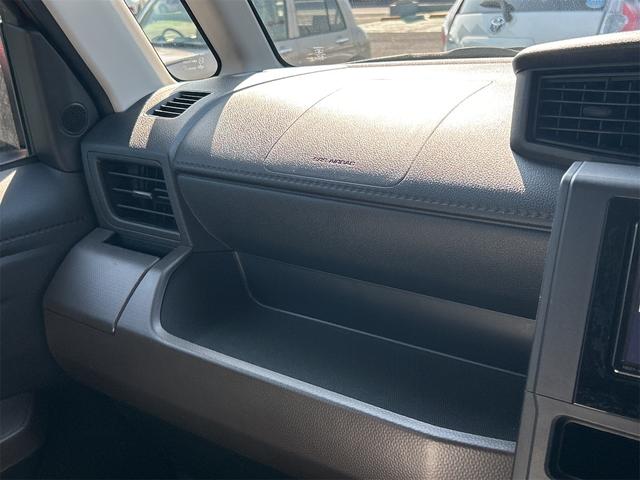 ルーミー Ｘ　ドライブレコーダー　ＥＴＣ　バックカメラ　ＴＶ　両側スライド・片側電動　クリアランスソナー　衝突被害軽減システム　オートライト　スマートキー　電動格納ミラー　ＣＶＴ　盗難防止システム　衝突安全ボディ（40枚目）