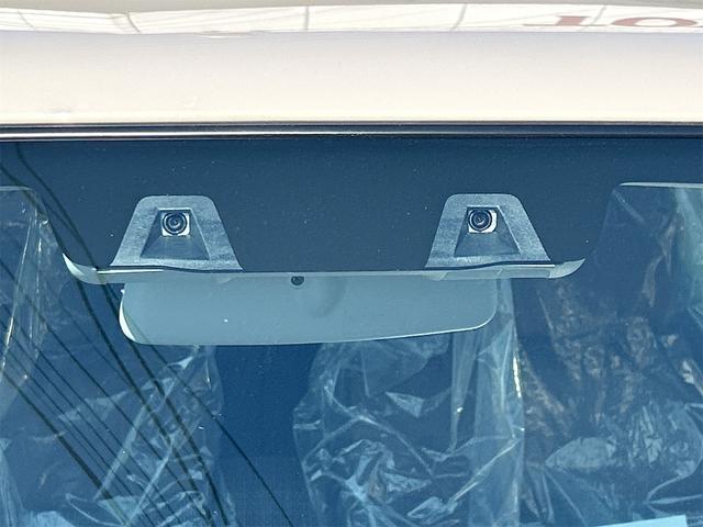 アルトラパンＬＣ Ｘ　バックカメラ　クリアランスソナー　レーンアシスト　衝突被害軽減システム　オートライト　ＬＥＤヘッドランプ　スマートキー　アイドリングストップ　電動格納ミラー　シートヒーター　ベンチシート　ＣＶＴ（16枚目）