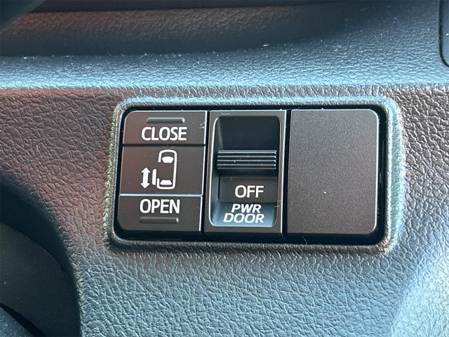 シエンタ ハイブリッドX ドライブレコーダー ETC バックカメラ ナビ TV 両側スライド・片側電動 オートライト スマートキー アイドリングストップ 電動格納ミラー 3列シート CVT CD(11枚目)