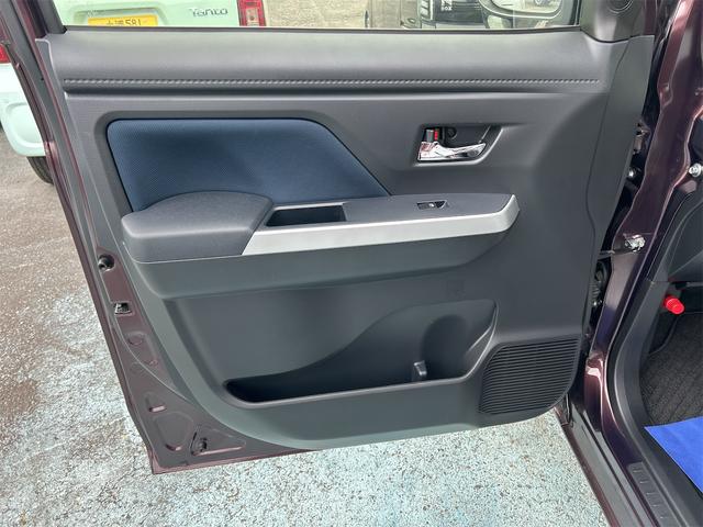 ルーミー カスタムＧ　ドライブレコーダー　全周囲カメラ　ナビ　ＴＶ　両側電動スライドドア　クリアランスソナー　オートクルーズコントロール　衝突被害軽減システム　アルミホイール　オートライト　ＬＥＤヘッドランプ　スマートキー（34枚目）