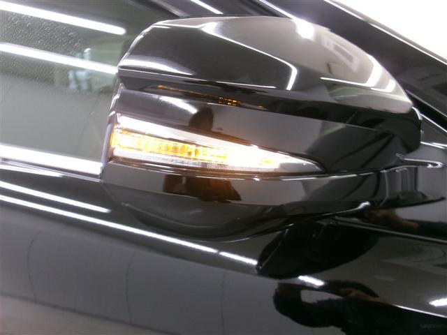 ハリアー プレミアム　メタル　アンド　レザーパッケージ　メモリナビ　レザーシート　キーレス　アルミホイール　ＡＢＳ　地デジ　バックガイドモニター　クルーズコントロール　盗難防止装置　ＬＥＤヘッドライト　スマートキー　エアコン　ＥＴＣ　エアバッグ　ナビ＆ＴＶ（18枚目）