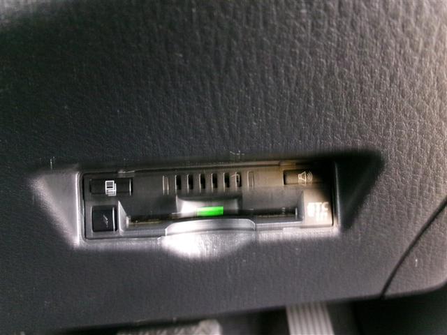 Ｃ－ＨＲ Ｓ　リヤカメラ　アルミ　キーフリーシステム　地デジ　ＬＥＤライト　パワーウィンドウ　ＥＴＣ車載器　エアバッグ　ＥＳＣ　パワーステアリング　ＡＢＳ　ＤＶＤ　ＴＶ　イモビライザー　サイドエアバック　衝突軽減Ｂ（12枚目）