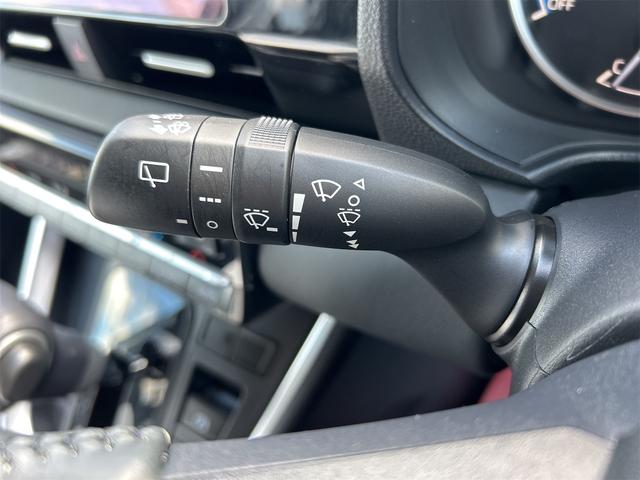 ノア ハイブリッドＳ－Ｇ　ドライブレコーダー　バックカメラ　ナビ　オートクルーズコントロール　レーンアシスト　衝突被害軽減システム　両側電動スライドドア　オートマチックハイビーム　オートライト　ＬＥＤヘッドランプ　スマートキー（59枚目）