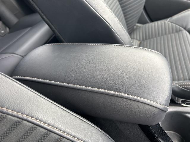 カローラツーリング ハイブリッド ダブルバイビー ドライブレコーダー ETC バックカメラ ナビ クリアランスソナー オートクルーズコントロール レーンアシスト 衝突被害軽減システム アルミホイール オートマチックハイビーム オートライト(46枚目)