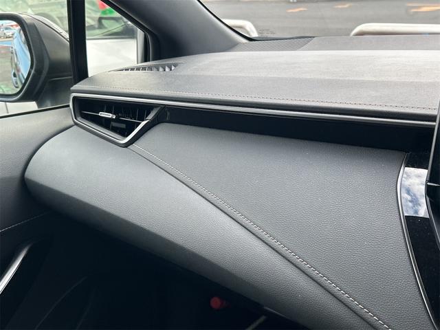 カローラツーリング ハイブリッド ダブルバイビー ドライブレコーダー ETC バックカメラ ナビ クリアランスソナー オートクルーズコントロール レーンアシスト 衝突被害軽減システム アルミホイール オートマチックハイビーム オートライト(47枚目)