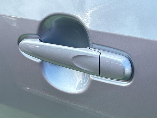 すぐにご来店頂けない場合や遠方にお住まいの方、車両状態の詳細が知りたい方はお気軽にご連絡下さい♪