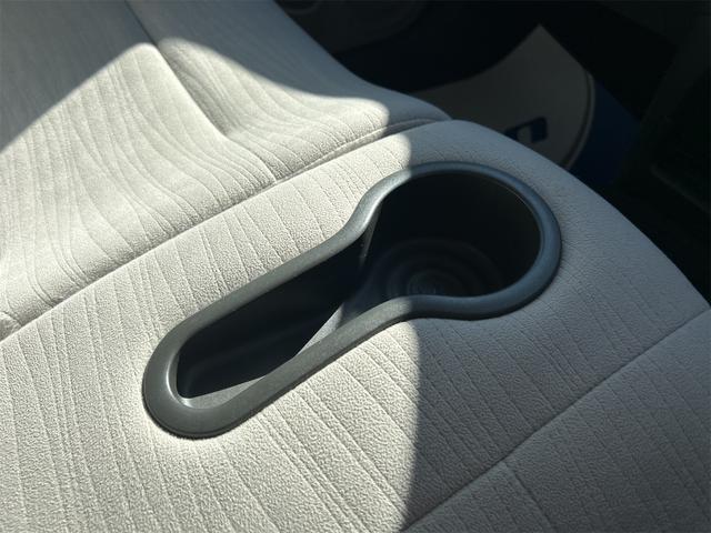 キューブ １５Ｘ　ドライブレコーダー　ＥＴＣ　ナビ　ＴＶ　スマートキー　アイドリングストップ　電動格納ミラー　ベンチシート　ＣＶＴ　ＣＤ　ＵＳＢ　Ｂｌｕｅｔｏｏｔｈ　盗難防止システム　衝突安全ボディ　ＡＢＳ　ＥＳＣ（40枚目）