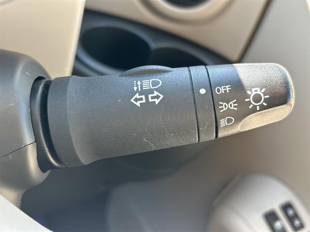 キューブ １５Ｘ　ドライブレコーダー　ＥＴＣ　ナビ　ＴＶ　スマートキー　アイドリングストップ　電動格納ミラー　ベンチシート　ＣＶＴ　ＣＤ　ＵＳＢ　Ｂｌｕｅｔｏｏｔｈ　盗難防止システム　衝突安全ボディ　ＡＢＳ　ＥＳＣ（43枚目）