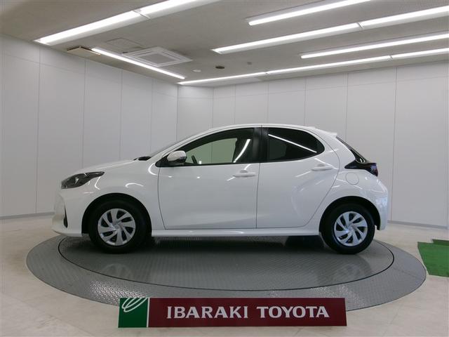 ヤリス X ETC バックカメラ ナビ レーンアシスト 衝突被害軽減システム オートマチックハイビーム オートライト スマートキー 電動格納ミラー CVT 盗難防止システム 衝突安全ボディ(2枚目)