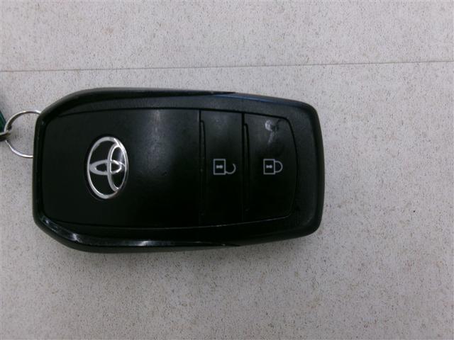 ヤリス X ETC バックカメラ ナビ レーンアシスト 衝突被害軽減システム オートマチックハイビーム オートライト スマートキー 電動格納ミラー CVT 盗難防止システム 衝突安全ボディ(15枚目)