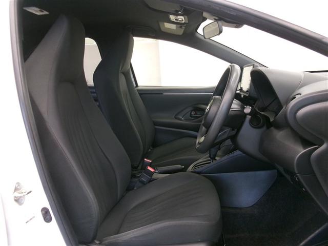 ヤリス X ETC バックカメラ ナビ レーンアシスト 衝突被害軽減システム オートマチックハイビーム オートライト スマートキー 電動格納ミラー CVT 盗難防止システム 衝突安全ボディ(16枚目)